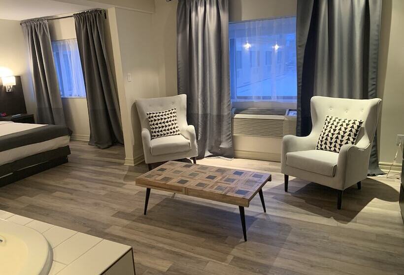 スタンダードルーム, Newstar Montreal