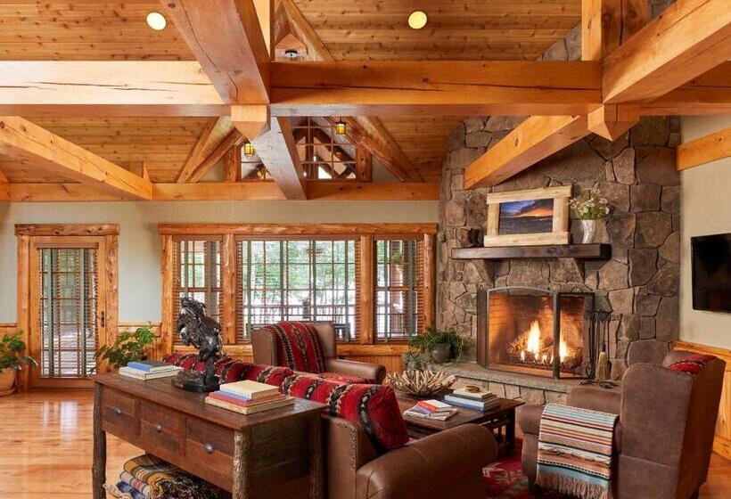 Люкс, The Chatwal Lodge    In The Unbound Collection By Hyatt
