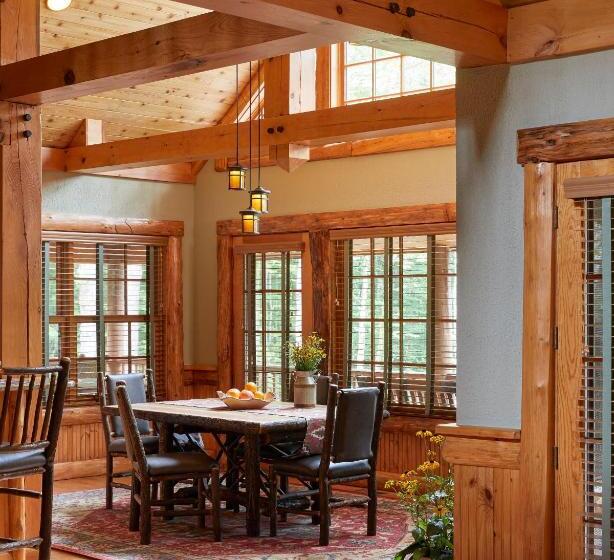 Люкс, The Chatwal Lodge    In The Unbound Collection By Hyatt