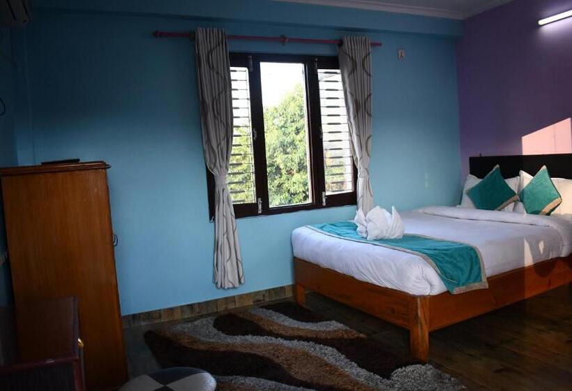 اتاق لوکس, Miracle Pokhara