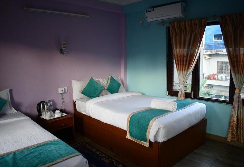 اتاق لوکس, Miracle Pokhara