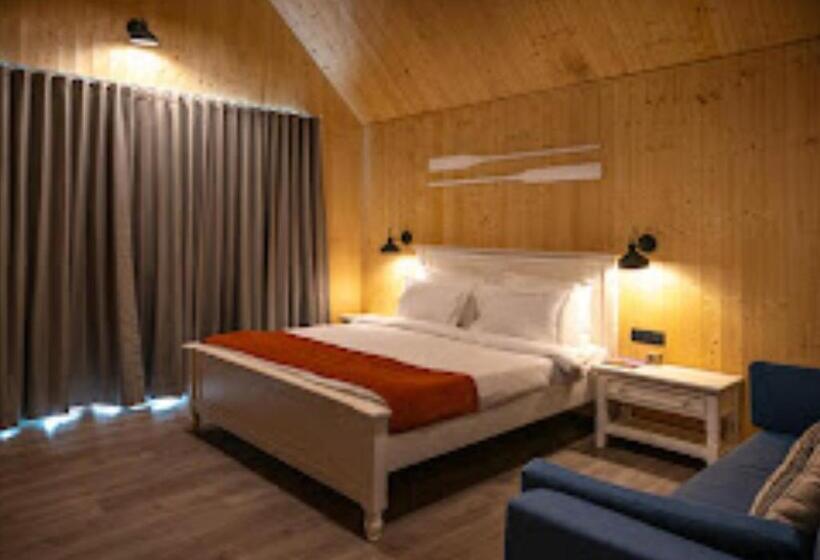 豪华房间, Praveg Beach Resort, Lighthouse, Daman