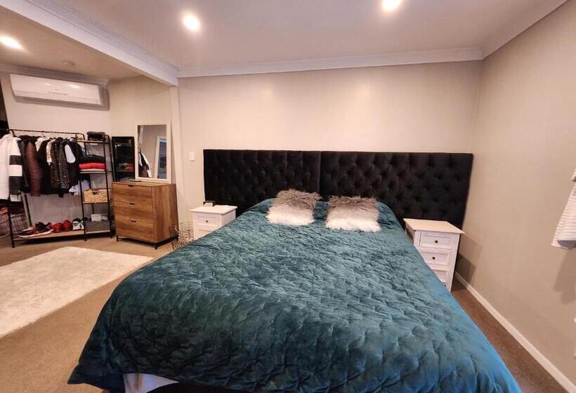 Семейное Бунгало, Animal Friendly Kitchen + Parking