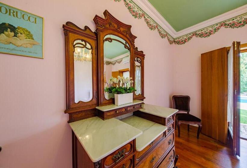 Семейный Номер, Casa Da Calçada