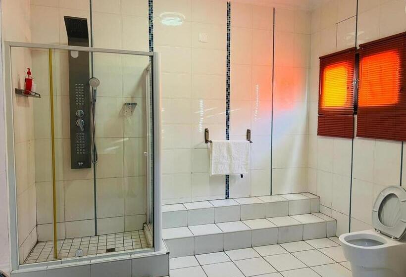 سوئیت پرزیدنت, Trmotel