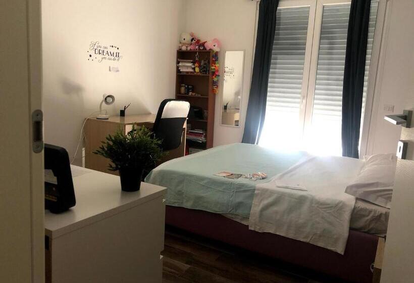 اتاق استاندارد با تراس, Green Suite Pavia