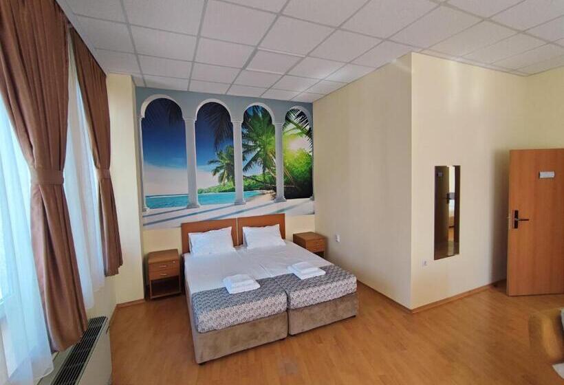 اتاق لوکس, Hostel Canto