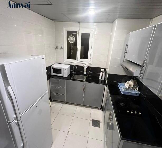 Семейный Номер Вид на Море, Amwaj