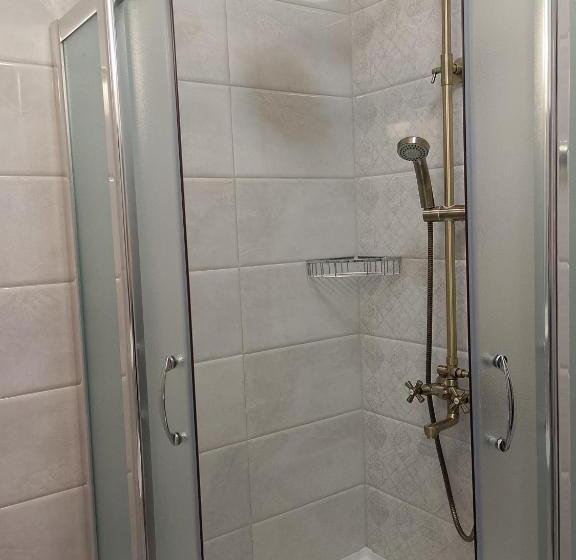 اتاق استاندارد, Relax Complex
