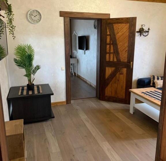 اتاق استاندارد, Relax Complex