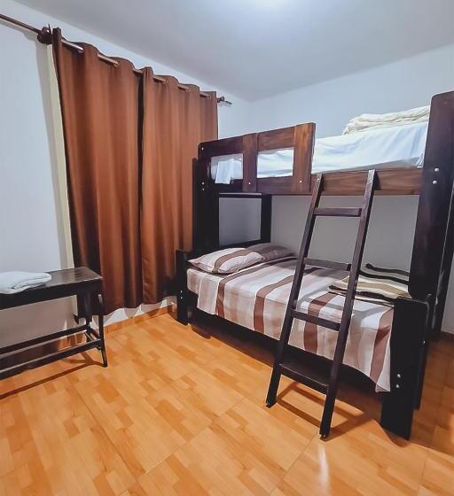 اتاق استاندارد سه نفره, Killari Hospedaje Puro Jita
