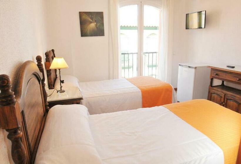 Индивидуальный Номер Классика, Hostal Puerto Lepe
