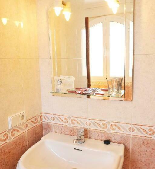 Номер Стандарт, Hostal Puerto Lepe
