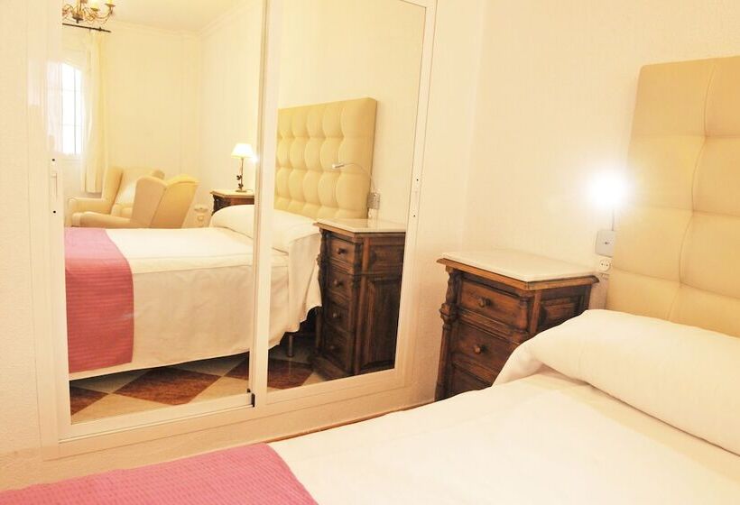 Номер Стандарт, Hostal Puerto Lepe