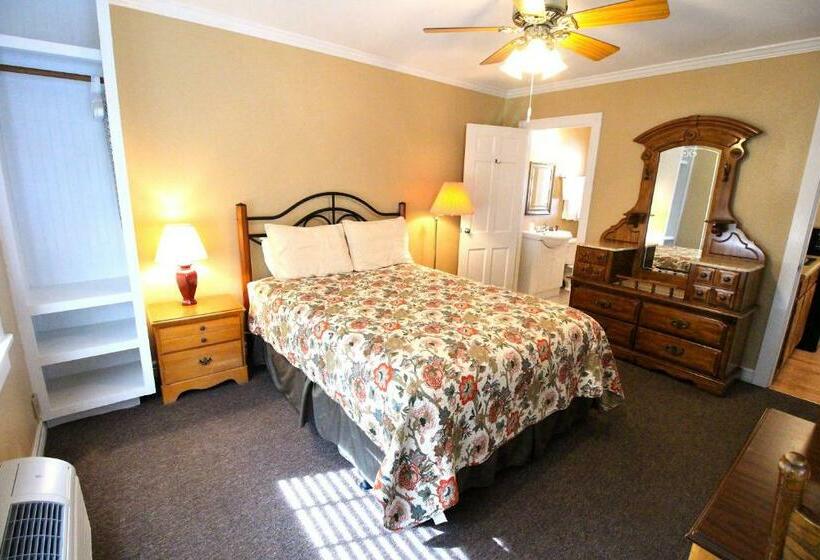 Quarto Standard Andar Superior, Peach Tree Inn & Suites