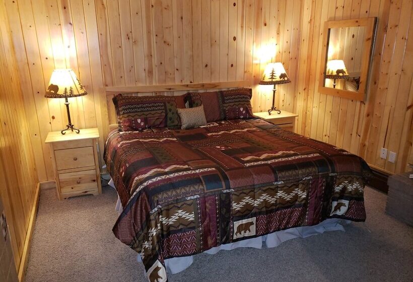 スイート, Willard Munger Inn