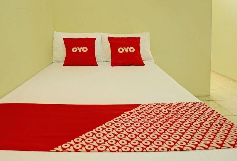Номер Стандарт, Oyo Life 92936 Kost Teteh Erni Karawang