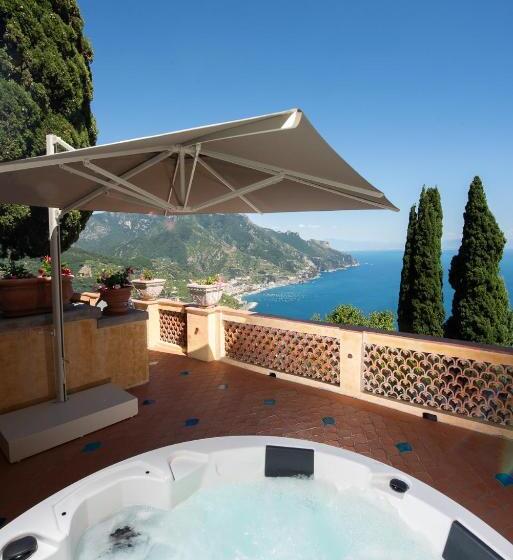 اتاق لوکس با تخت بزرگ, Villa Barluzzi