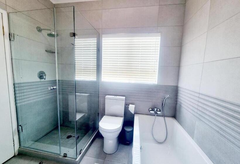 Апартаменты Deluxe 1 Спальня, Dreamaway On Everton   Deluxe Private Apartment