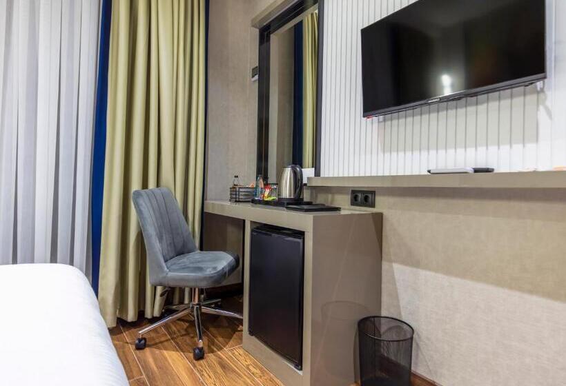 اتاق استاندارد, Dem Premium Hotel   Round Trip Airport Service   Istanbul International Airport