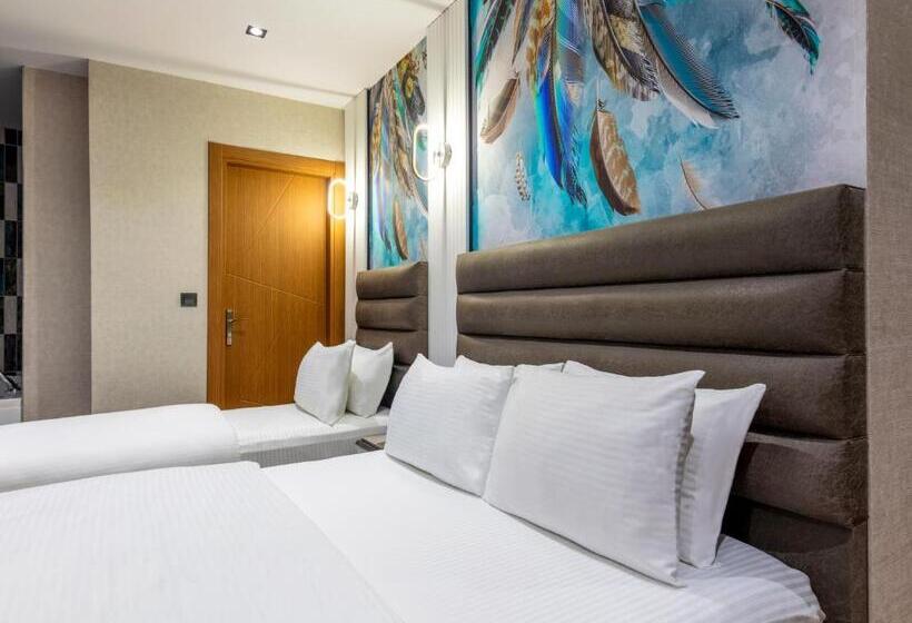 اتاق خانوادگی, Dem Premium Hotel   Round Trip Airport Service   Istanbul International Airport