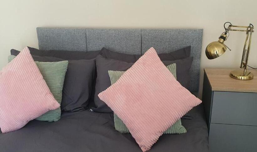 Номер Deluxe, Coventry Spacious Rooms In City