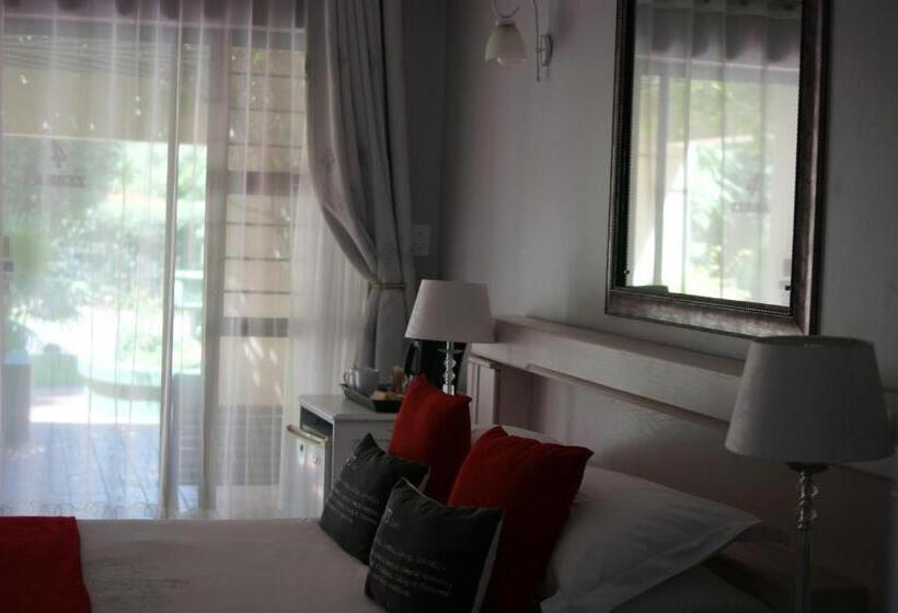 اتاق استاندارد اینتریور, Lakeside Guesthouse