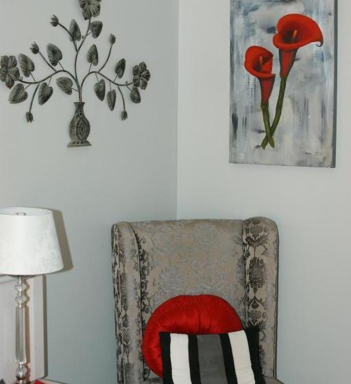 اتاق استاندارد اینتریور, Lakeside Guesthouse