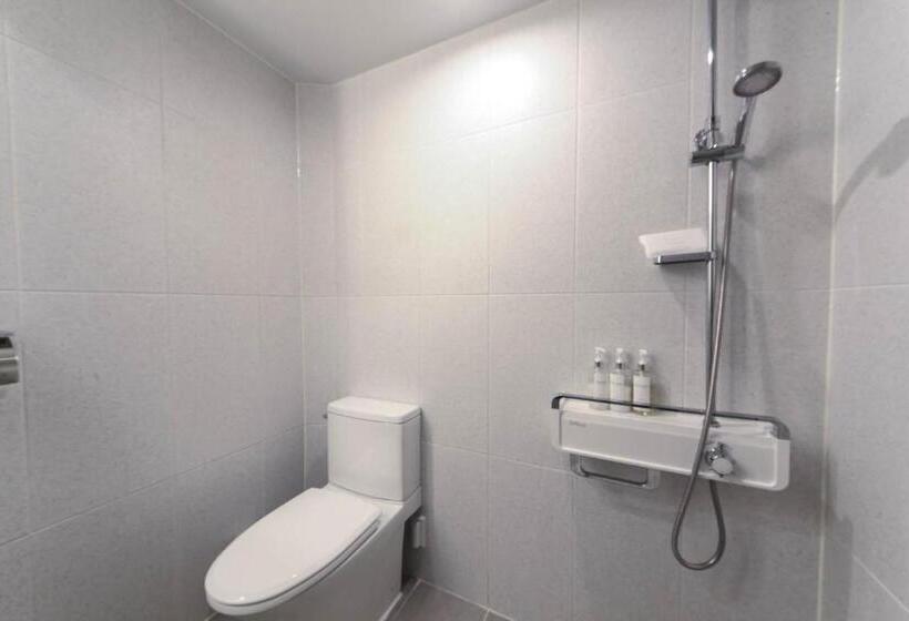 اتاق استاندارد با تخت بزرگ, Nd 1226