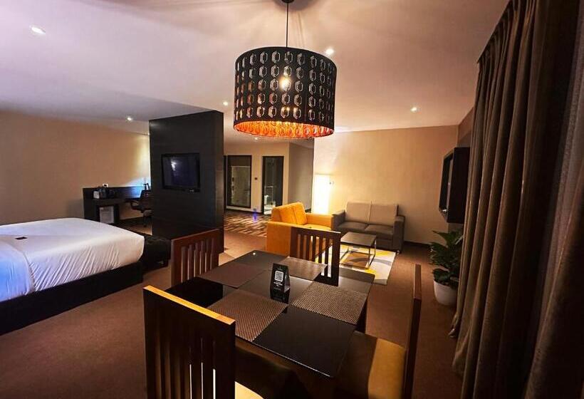 جناح ديلوكس مطل على الجبل, Viceroy Luxury Mountain Resort And Spa