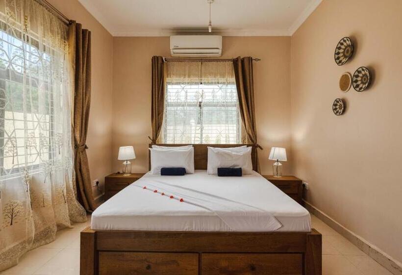 اتاق لوکس با تخت بزرگ, Shivo Guest House