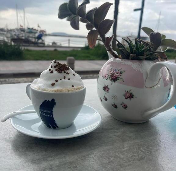 Номер Economy, Urla Marin Otel