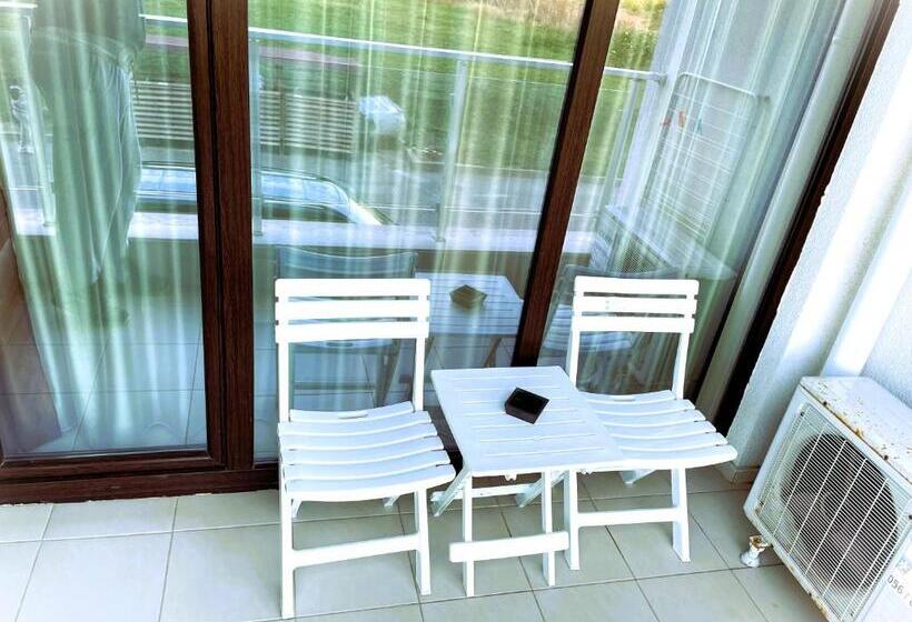 آپارتمان 1 خوابه با چشم‌انداز استخر, Apartments Stamopolu Lux With Pool View