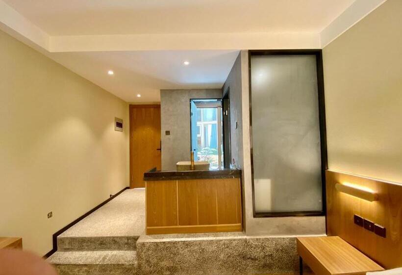 Номер Стандарт, Memory Garden House