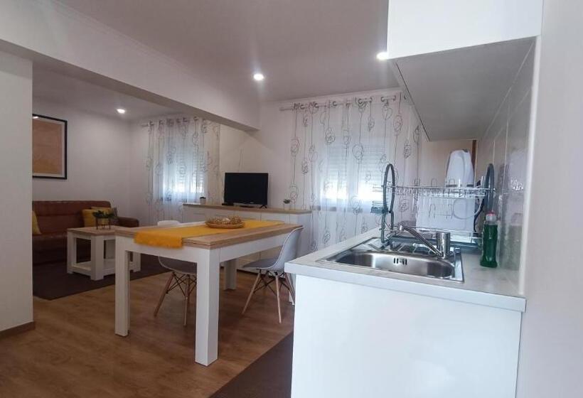Семейное Студио, Mondalva Apartamentos
