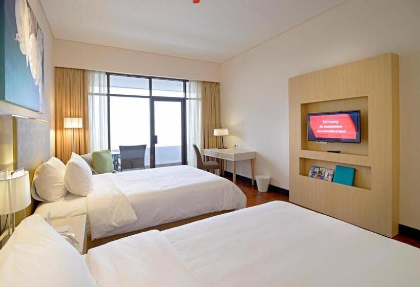 Номер Deluxe, Surya Hotel & Cottages Prigen