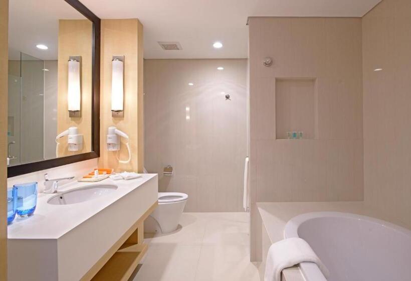 Люкс, Surya Hotel & Cottages Prigen