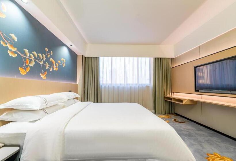 سوییت لوکس, Waifiden Hotel  Former Tokai Hotel   Xiaobei Metro Station   Free Shuttle Bus During Canton Fair
