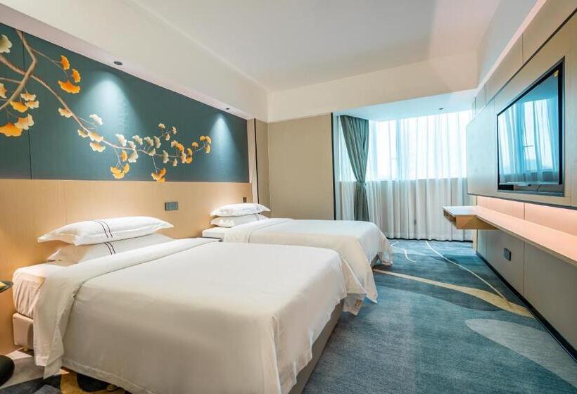 اتاق لوکس, Waifiden Hotel  Former Tokai Hotel   Xiaobei Metro Station   Free Shuttle Bus During Canton Fair