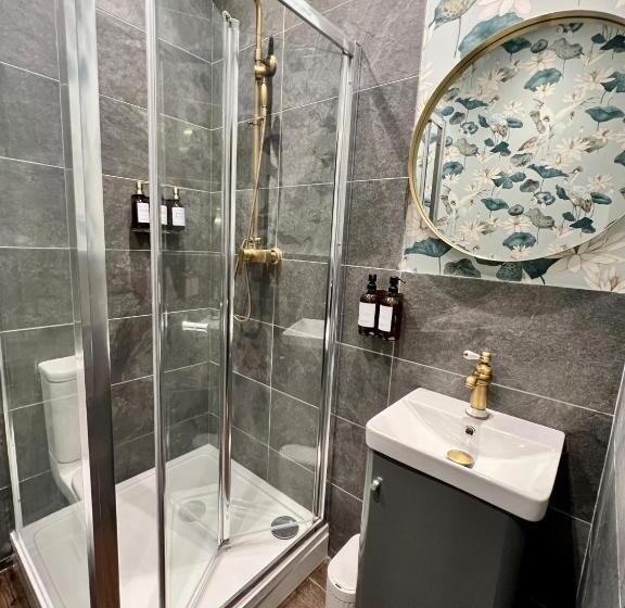 Номер Стандарт, Kyoto Rooms Winchester