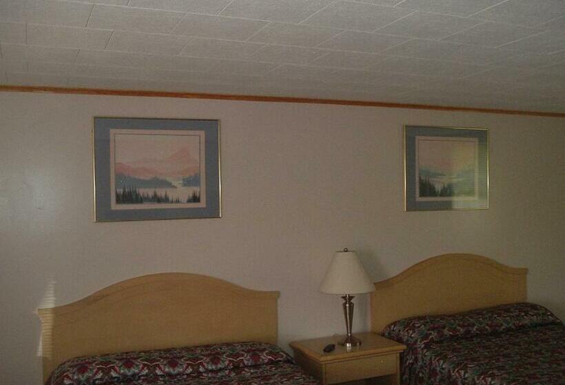 Номер Стандарт 2 Двуспальные Кровати, Fels Three Crown Motel
