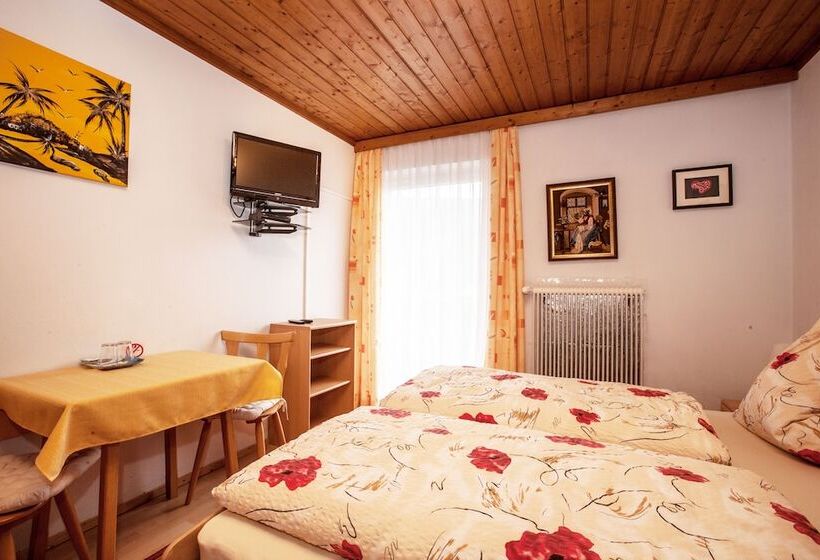 침실 3개 아파트, Gästehaus Zum Tauern