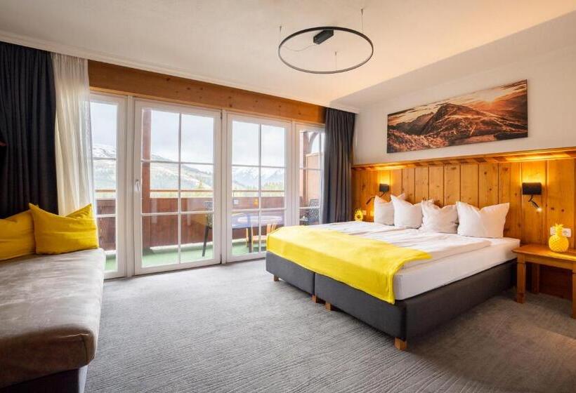 Номер Стандарт Вид на Горы, My Alpenwelt Resort