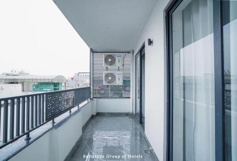 带大床的标准间, Saltstayz Le Icon  Cyber Hub