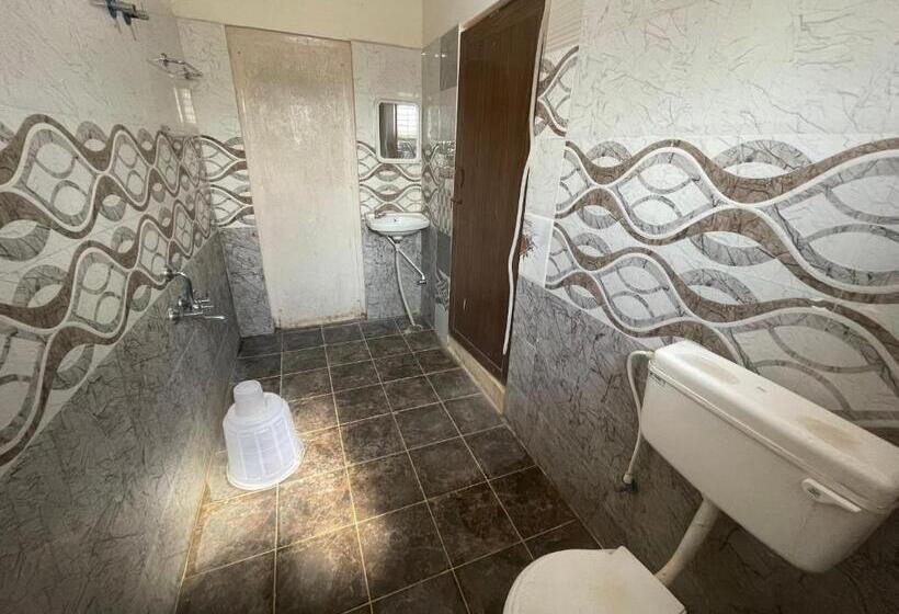 Номер Стандарт, Eagle Heights