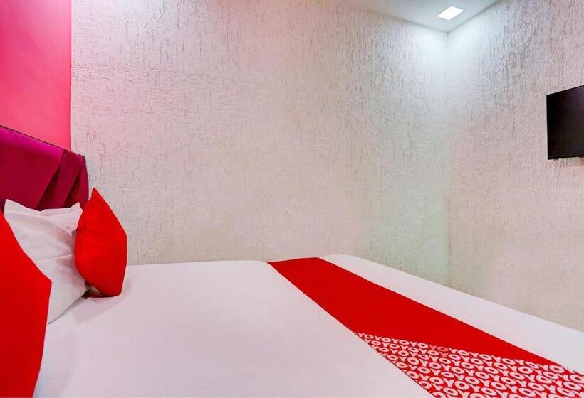 三人经典房间, Oyo Flagship Hotel Star Blue
