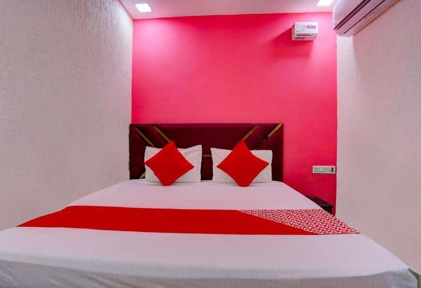 三人经典房间, Oyo Flagship Hotel Star Blue