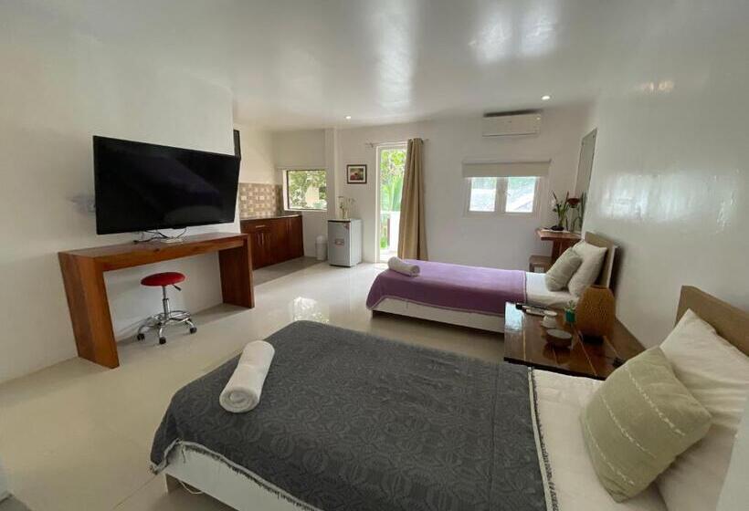 디럭스 4인 룸, Everrich Boutique Resort Boracay