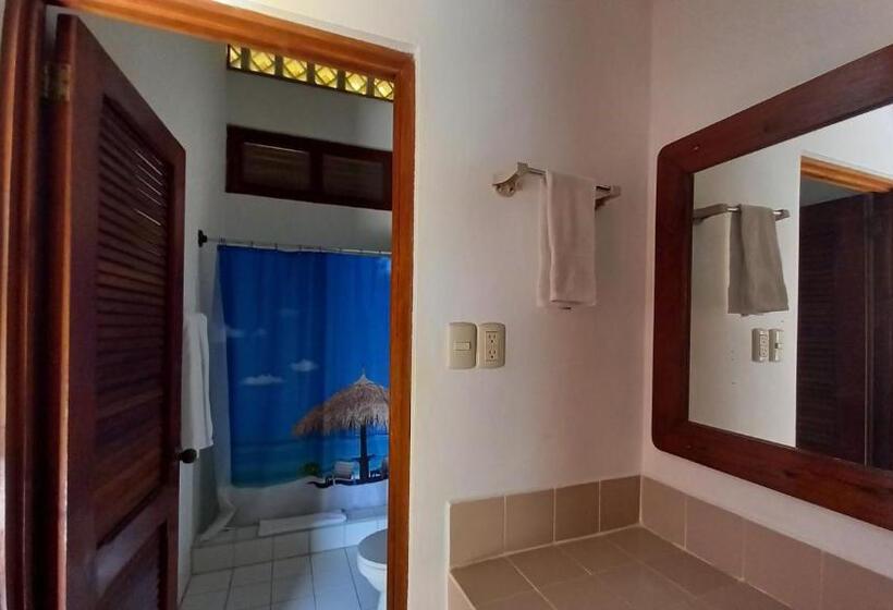 اتاق استاندارد با تراس, Las Brisas Del Pacifico