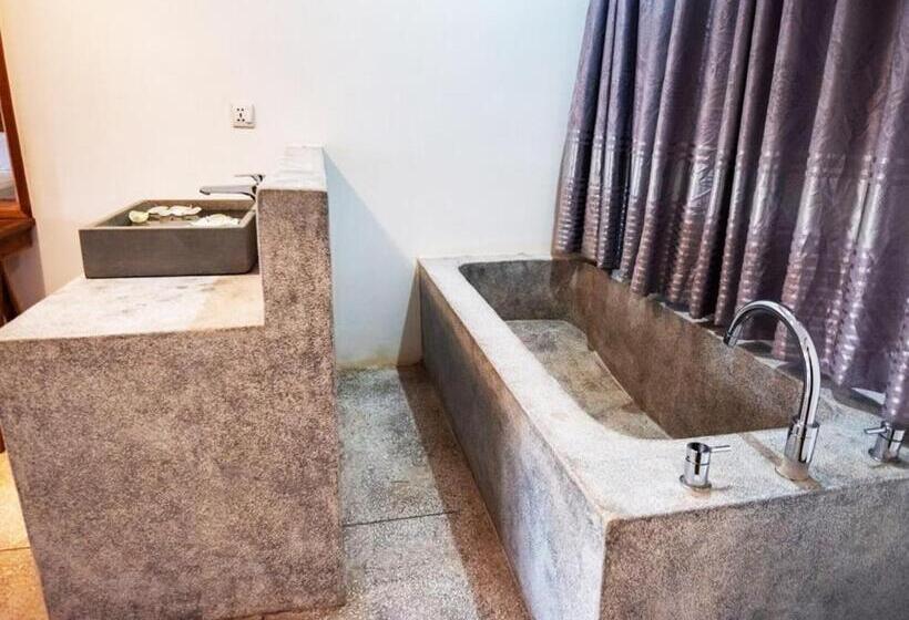 اتاق استاندارد با تخت بزرگ, Lucky Private Boutique Pool Villa